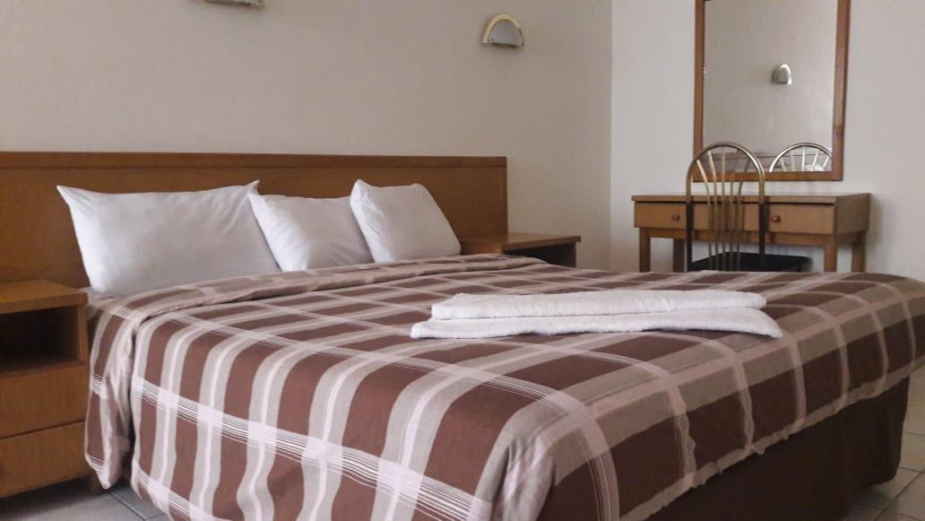 Hotel Razan 2*